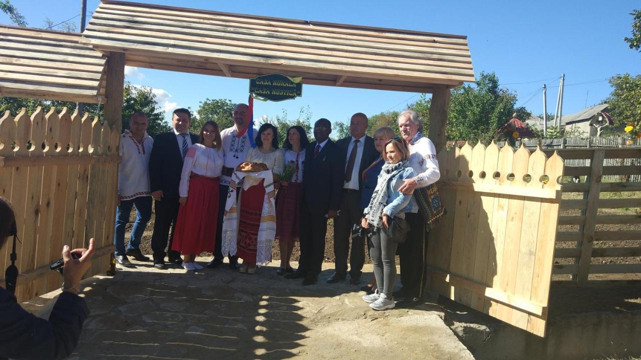 Vila Pensiunea Turistica "Casa Rustica" Chiscareni Exteriér fotografie